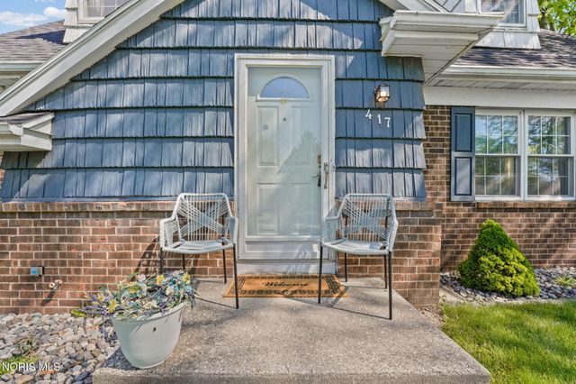 417 Harris Court, Maumee, OH 43537