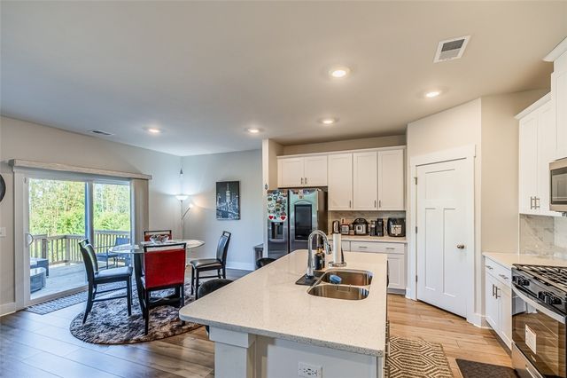 313 Allenby Lane, Simpsonville, SC 29680