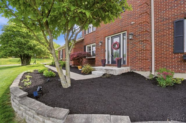 7301 Walnut Creek Drive, West Chester, OH 45069