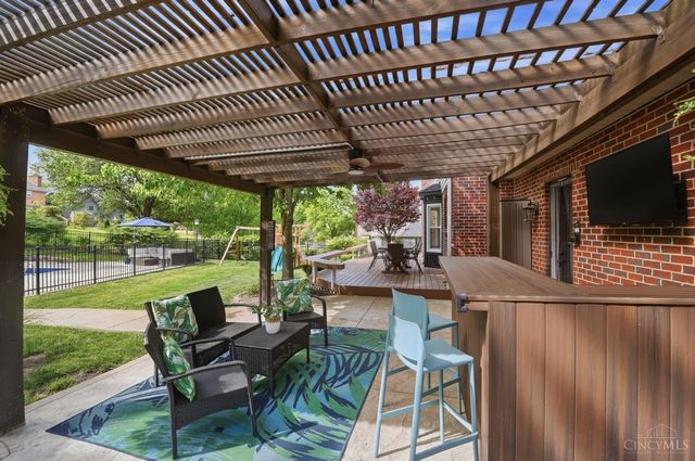 7301 Walnut Creek Drive, West Chester, OH 45069