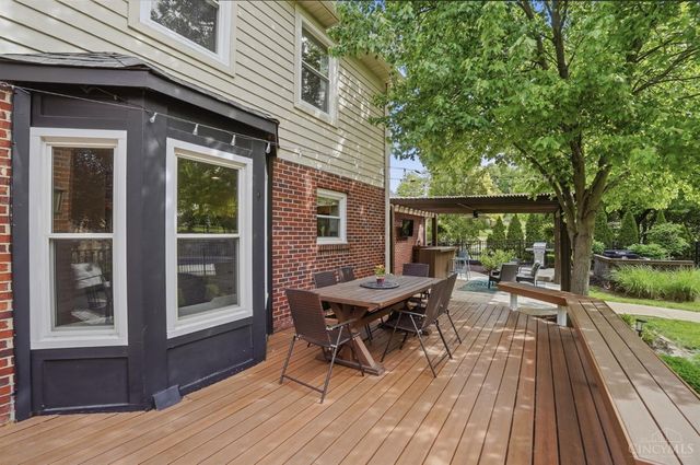 7301 Walnut Creek Drive, West Chester, OH 45069