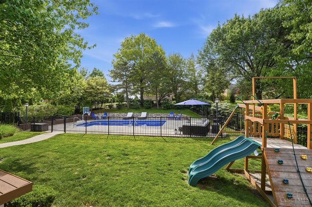 7301 Walnut Creek Drive, West Chester, OH 45069