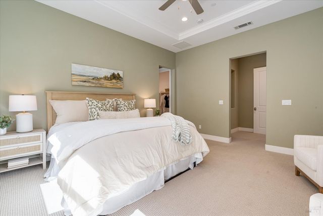 215 Pheasant Ct, Napa, CA 94558