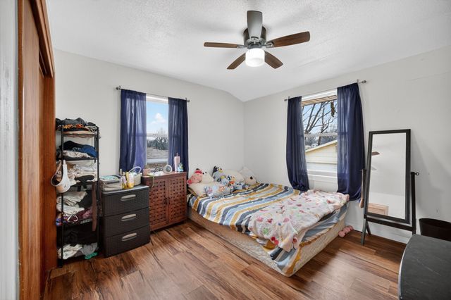 238 Leach Avenue, Des Moines, IA 50315