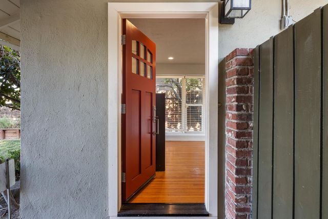 920 Hackberry, Modesto, CA 95350