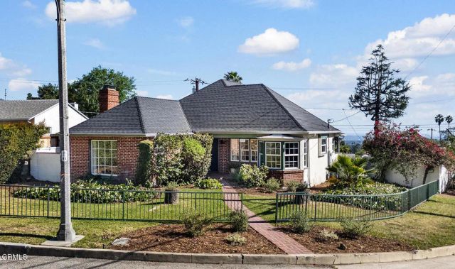 900 Dolores Drive, Altadena, CA 91001