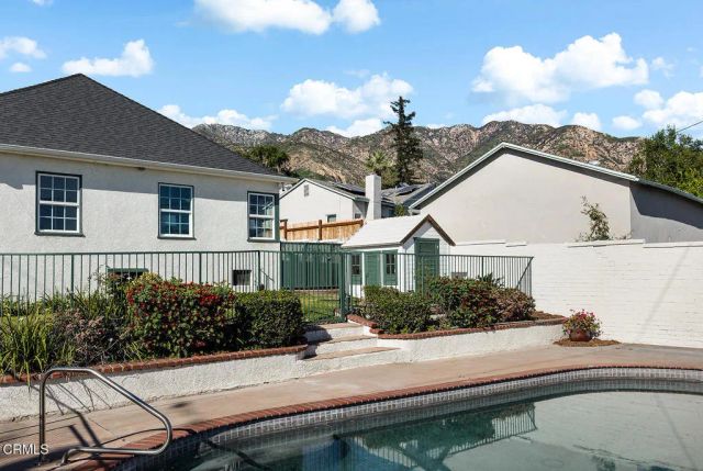 900 Dolores Drive, Altadena, CA 91001