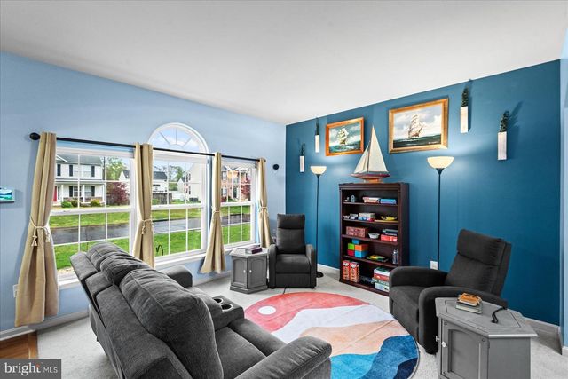 6142 SCHOONER CIR, King George, VA 22485