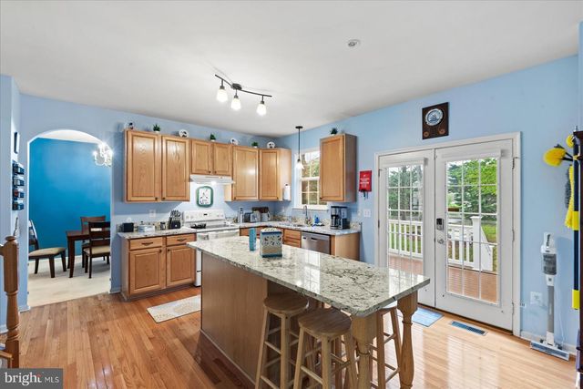 6142 SCHOONER CIR, King George, VA 22485