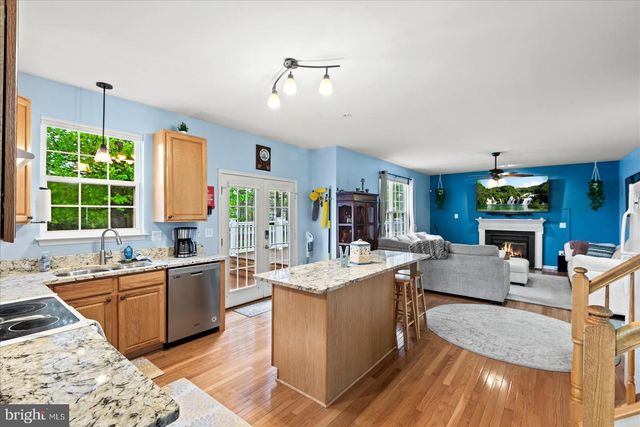 6142 SCHOONER CIR, King George, VA 22485