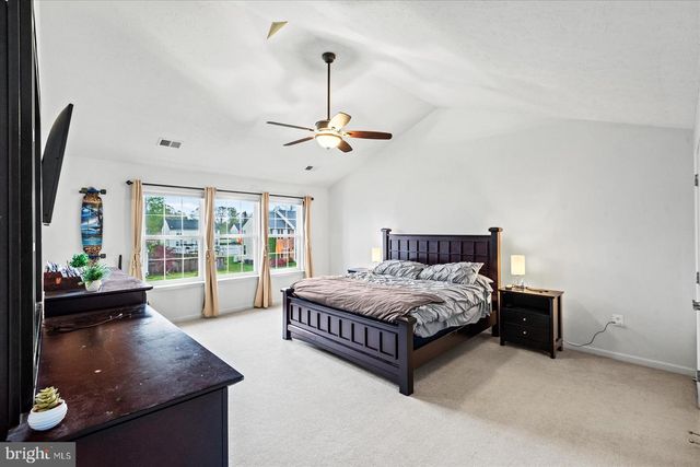 6142 SCHOONER CIR, King George, VA 22485