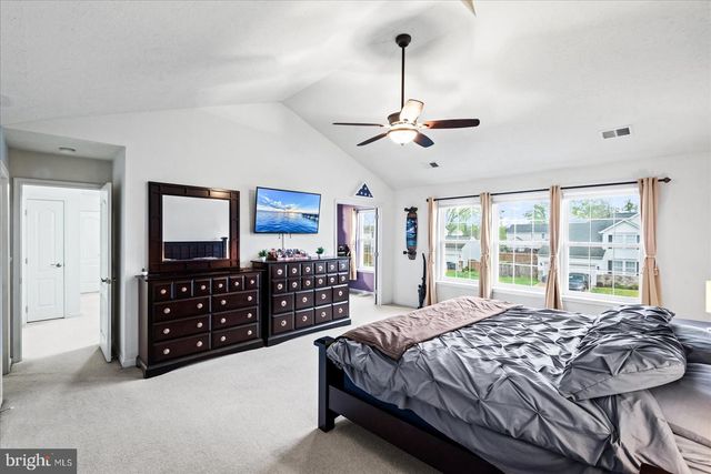 6142 SCHOONER CIR, King George, VA 22485