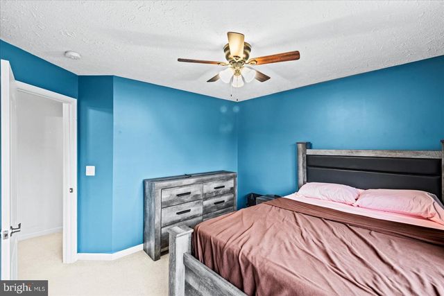 6142 SCHOONER CIR, King George, VA 22485