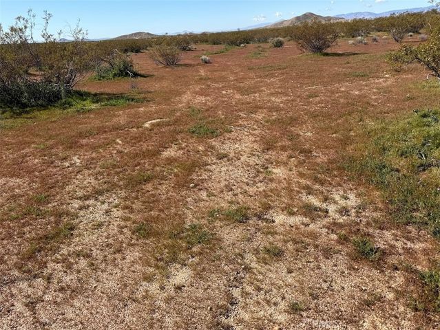 3186 686 Perkins Ave, California City, CA 93505