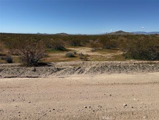 3186 686 Perkins Ave, California City, CA 93505