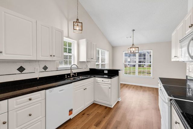 336 Lynco Ln., Surfside Beach, SC 29575