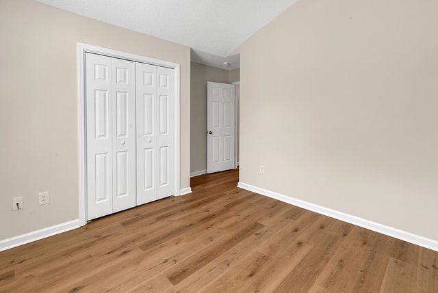 336 Lynco Ln., Surfside Beach, SC 29575