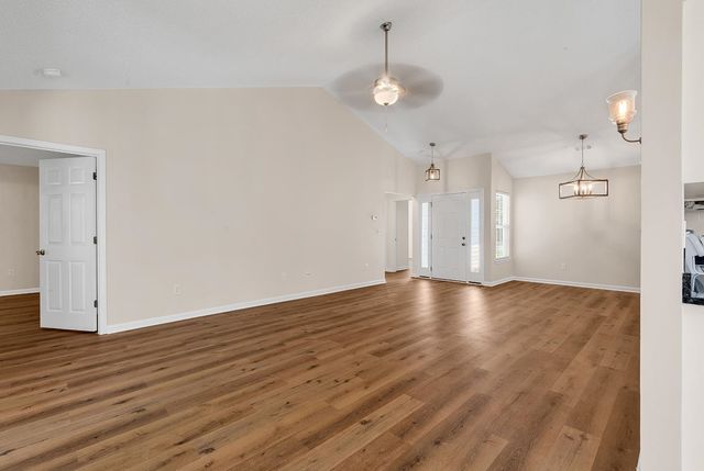 336 Lynco Ln., Surfside Beach, SC 29575