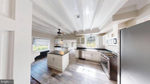7309 RIVER RD, Bethesda, MD 20817
