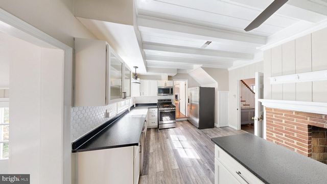 7309 RIVER RD, Bethesda, MD 20817