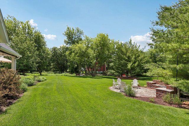191 Fieldstone ROAD, Delafield, WI 53018