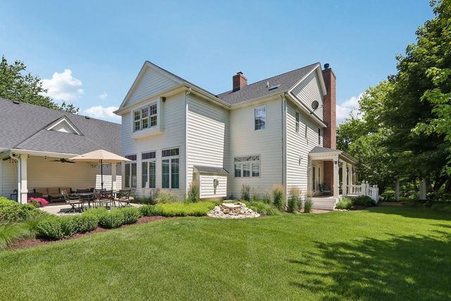 191 Fieldstone ROAD, Delafield, WI 53018