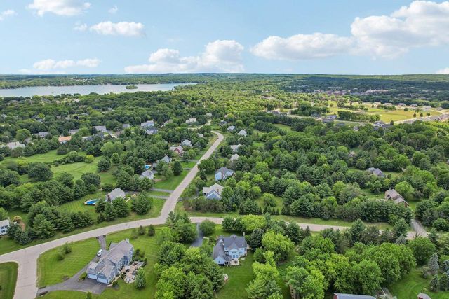 191 Fieldstone ROAD, Delafield, WI 53018