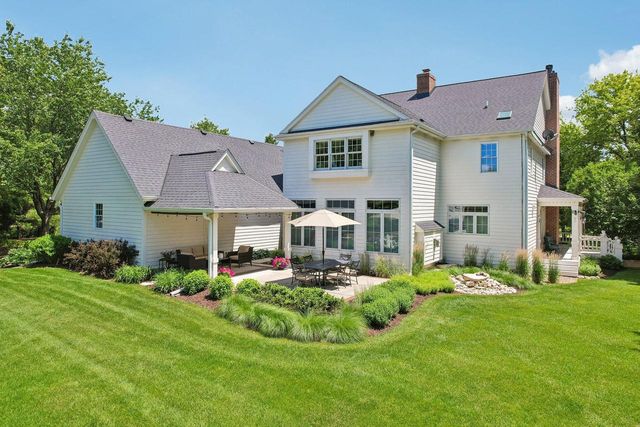 191 Fieldstone ROAD, Delafield, WI 53018
