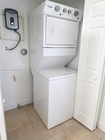 2309 Liberty St A, Hollywood, FL 33020