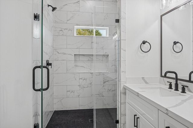 6642 Lozier Street, Houston, TX 77021