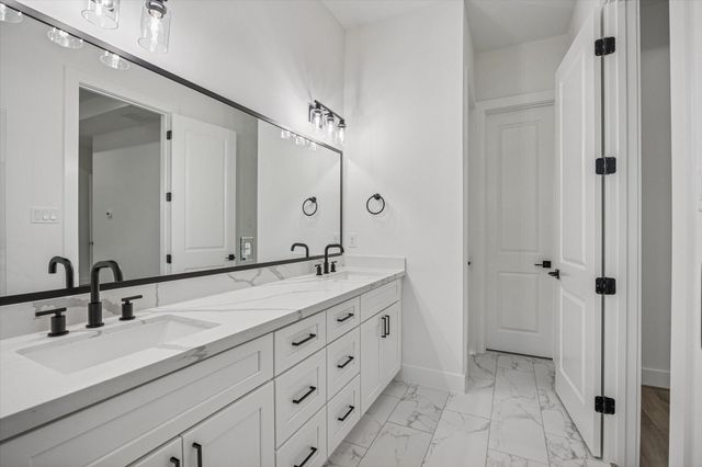 6642 Lozier Street, Houston, TX 77021