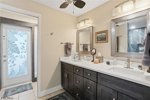 5205 Tiffany CT, Cape Coral, FL 33904