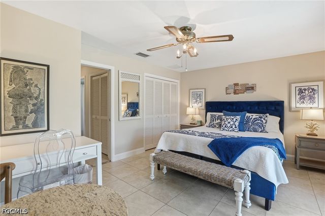 5205 Tiffany CT, Cape Coral, FL 33904