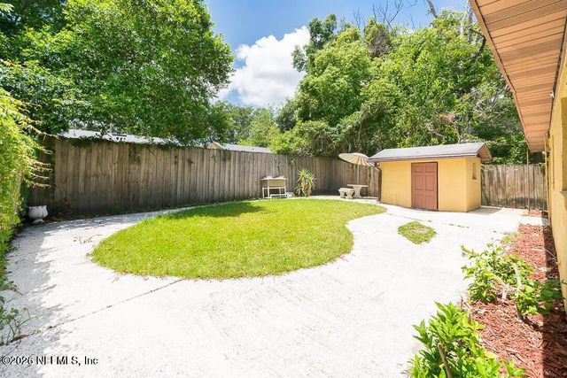284 E 47TH Street, Jacksonville, FL 32208