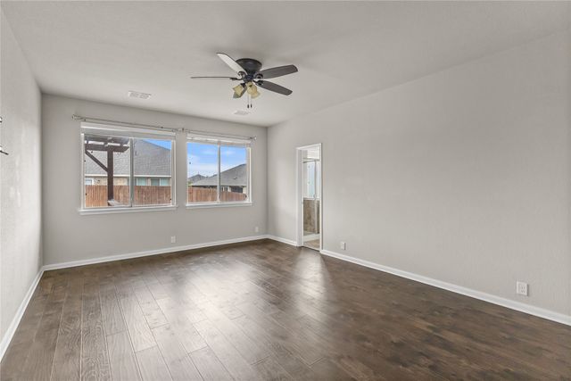 801 Oriel Circle, Fort Worth, TX 76036