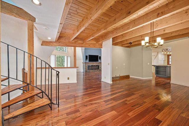 2100 Stardome Ln, Cool, CA 95614
