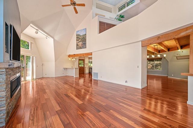 2100 Stardome Ln, Cool, CA 95614