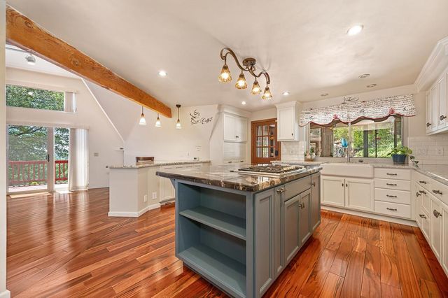 2100 Stardome Ln, Cool, CA 95614