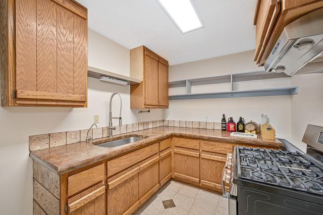 2100 Stardome Ln, Cool, CA 95614