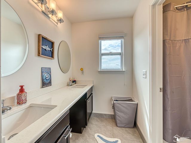 691 Foxworth Street, Dundee, MI 48131