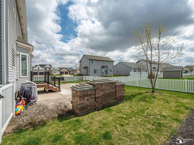 691 Foxworth Street, Dundee, MI 48131