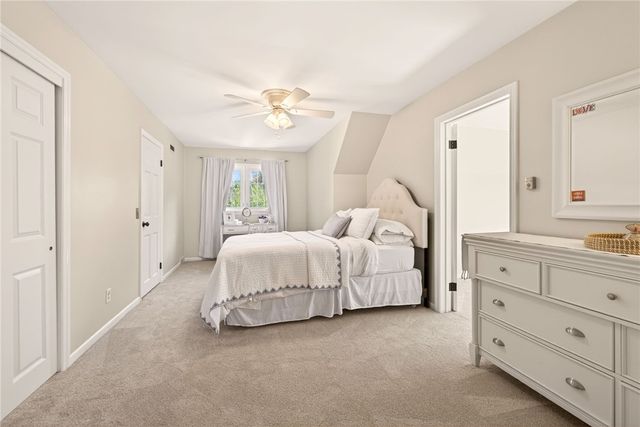 462 Seneca Park Avenue, Irondequoit, NY 14617