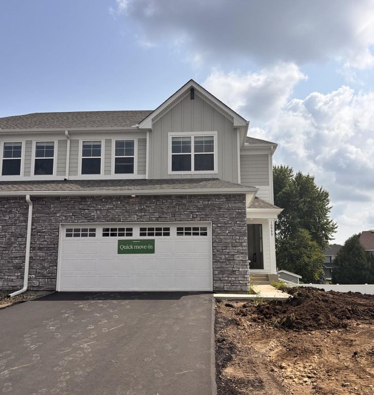 10999 203rd Street W, Lakeville, MN 55044
