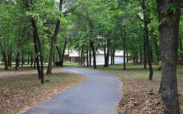 400 Driftwood Drive, Norman, OK 73026
