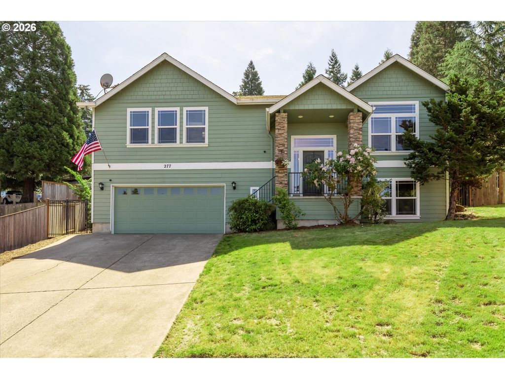 277 S 67TH Ct, Springfield, OR 97478