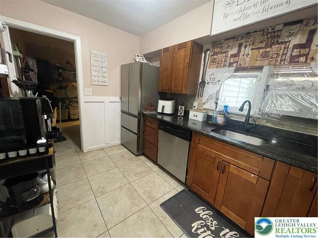 1113 Lafayette Street, Easton, PA 18042