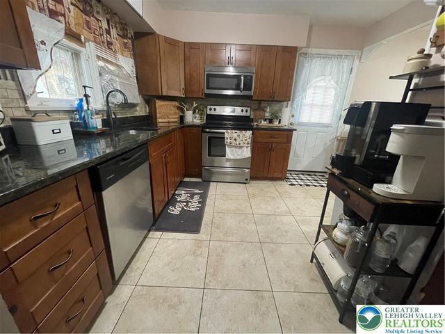 1113 Lafayette Street, Easton, PA 18042