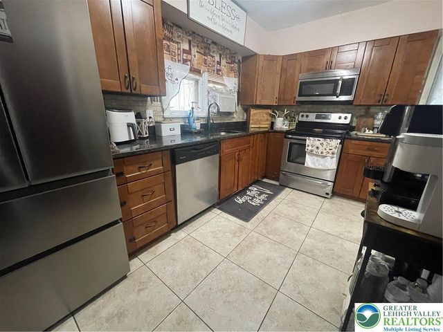 1113 Lafayette Street, Easton, PA 18042