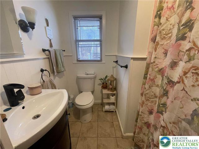 1113 Lafayette Street, Easton, PA 18042