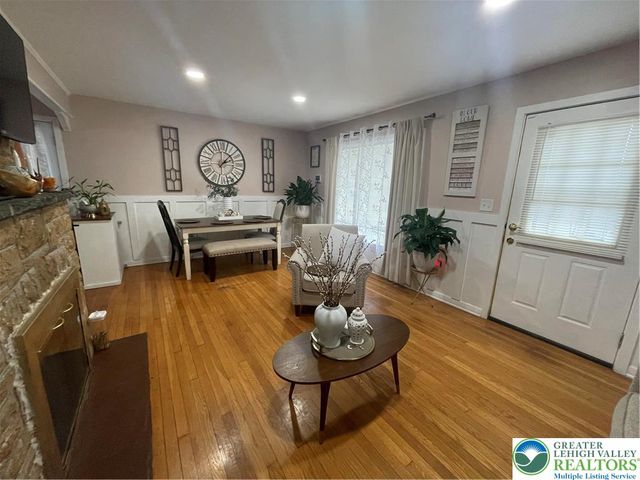 1113 Lafayette Street, Easton, PA 18042